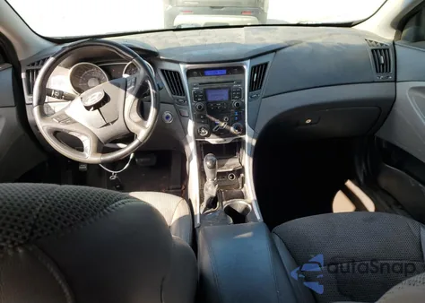 2011 Hyundai Sonata Se z USA, uszkodzony, nr VIN 5NPEC4AC0BH197979